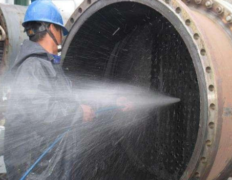 阜平高压清洗车高压泵水压很低的原因